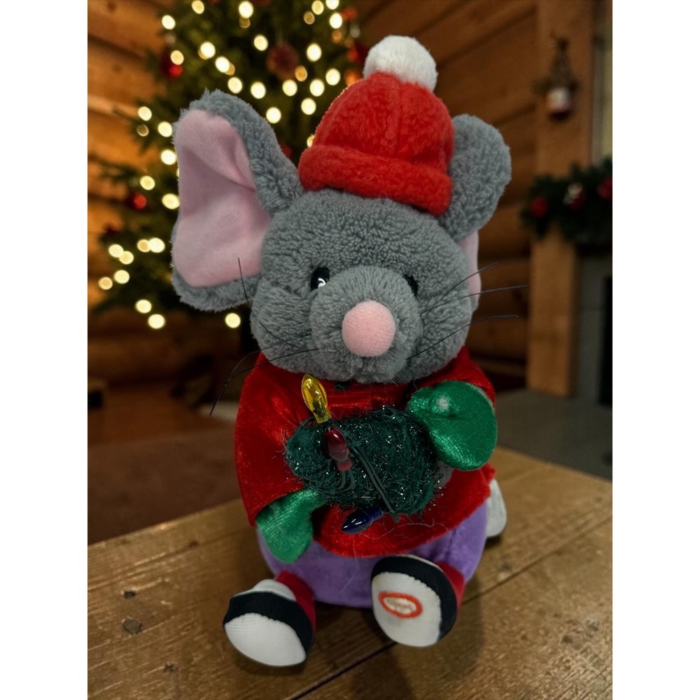 Gemmy Christmas Santa Mouse Animated Singing Dancing Holiday Pals 7in Red Works
